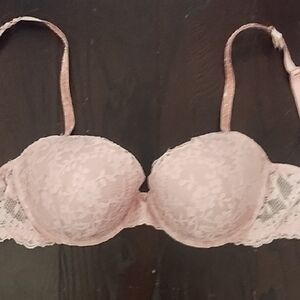 Victoria's Secret Blush Lace Push-Up Bra
